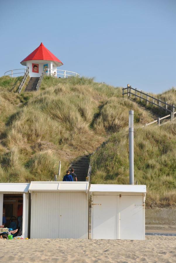 Wenduine Op Zeedijk Apartment Bagian luar foto